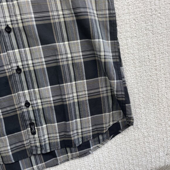 Y2K Oneill Shirt Men M Black Plaid Short Sleeve Button Up Surf Skate Casual - Picture 5 of 15